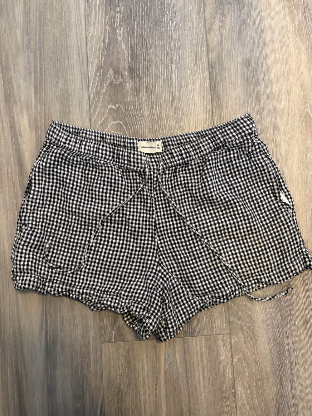 Abercrombie & Fitch Black and White Gingham High-Waist Shorts